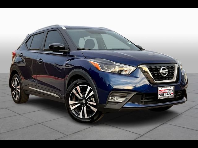 2019 Nissan Kicks SR