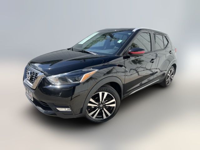 2019 Nissan Kicks SR