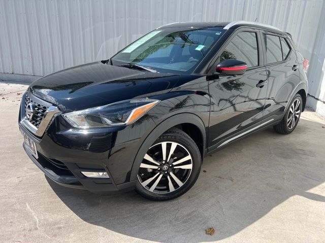 2019 Nissan Kicks SR