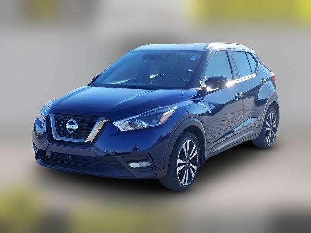 2019 Nissan Kicks SR