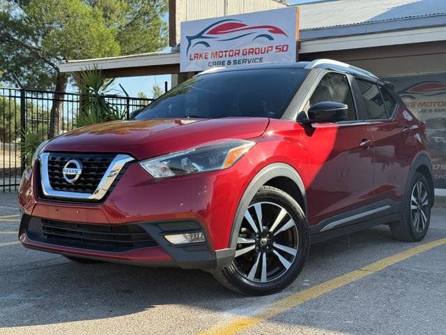2019 Nissan Kicks SR