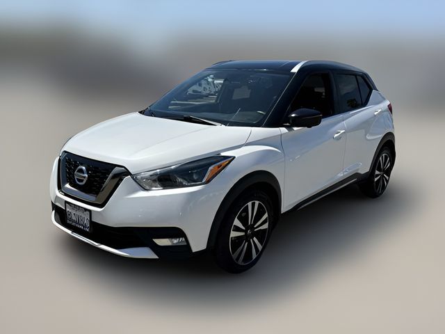 2019 Nissan Kicks SR