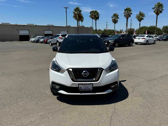 2019 Nissan Kicks SR