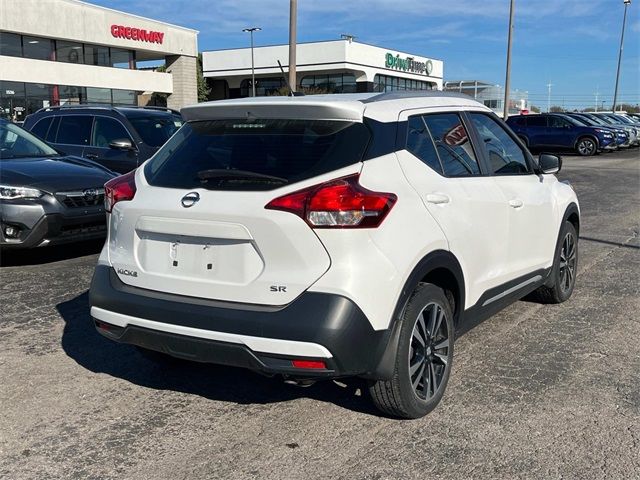 2019 Nissan Kicks SR