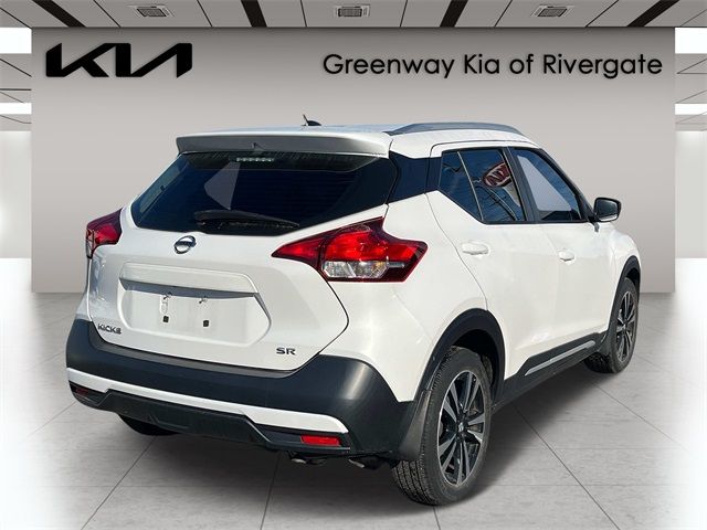 2019 Nissan Kicks SR