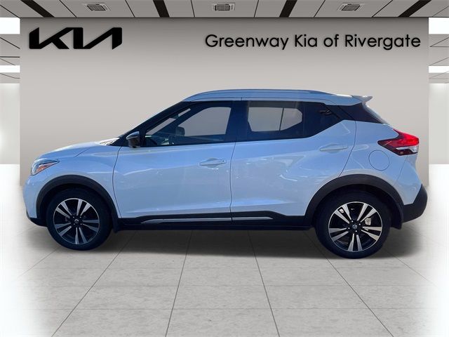 2019 Nissan Kicks SR