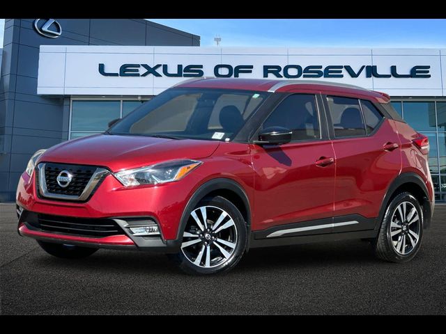 2019 Nissan Kicks SR