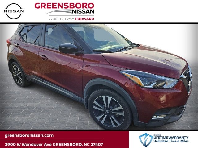 2019 Nissan Kicks SR