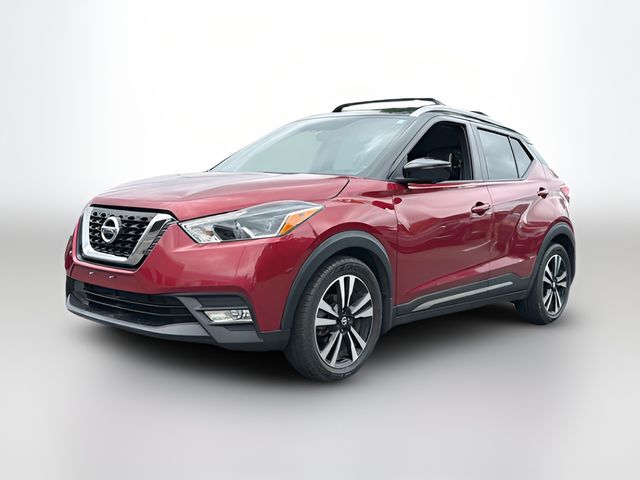 2019 Nissan Kicks SR
