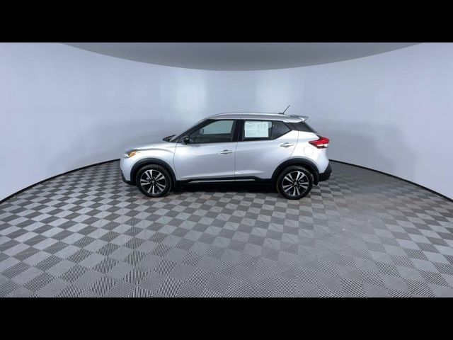 2019 Nissan Kicks SR