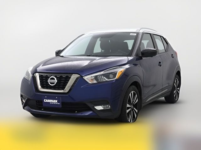 2019 Nissan Kicks SR