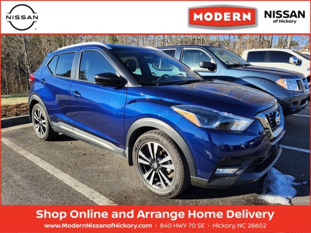 2019 Nissan Kicks SR