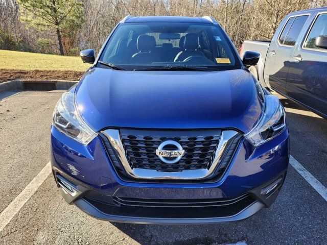 2019 Nissan Kicks SR