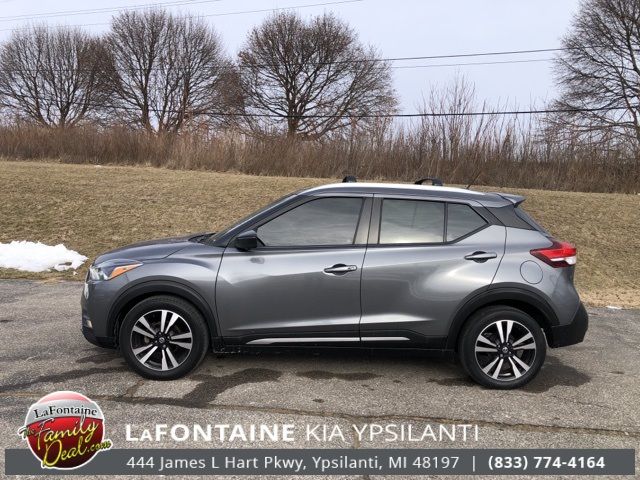 2019 Nissan Kicks SR