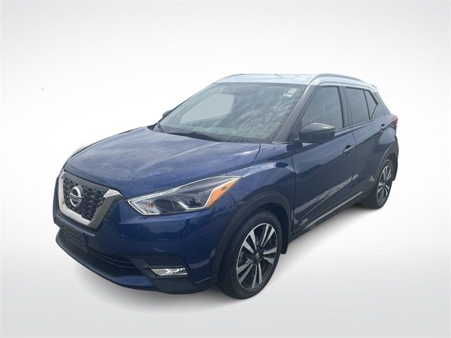 2019 Nissan Kicks SR