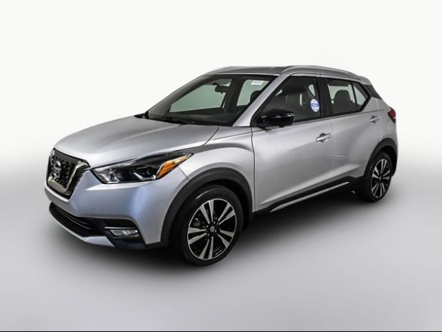 2019 Nissan Kicks SR
