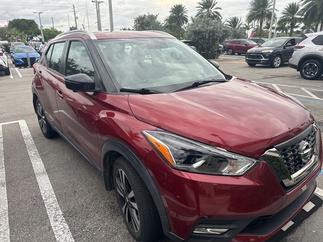 2019 Nissan Kicks SR