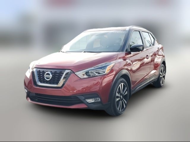 2019 Nissan Kicks SR