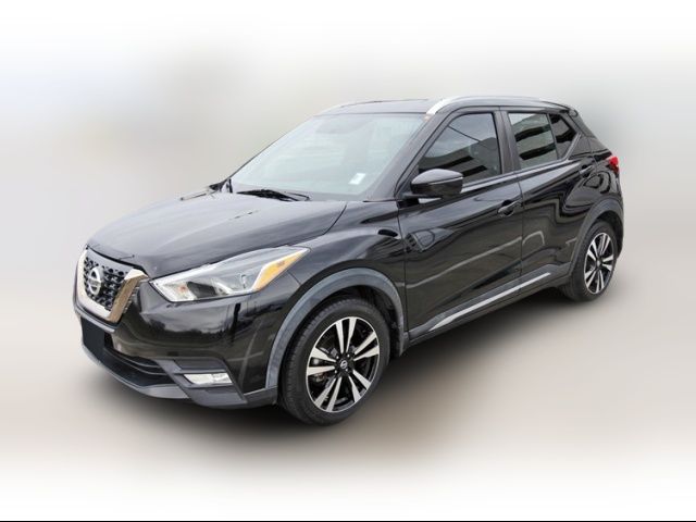 2019 Nissan Kicks SR