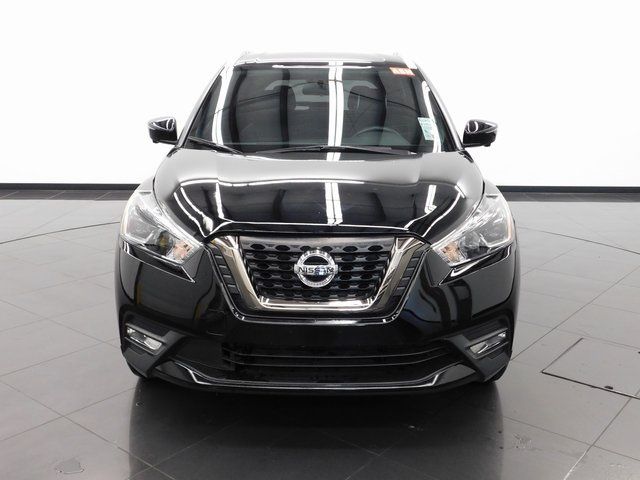 2019 Nissan Kicks SR