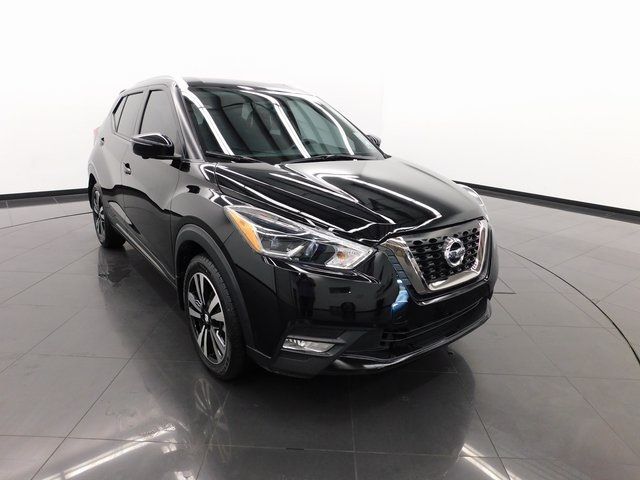 2019 Nissan Kicks SR