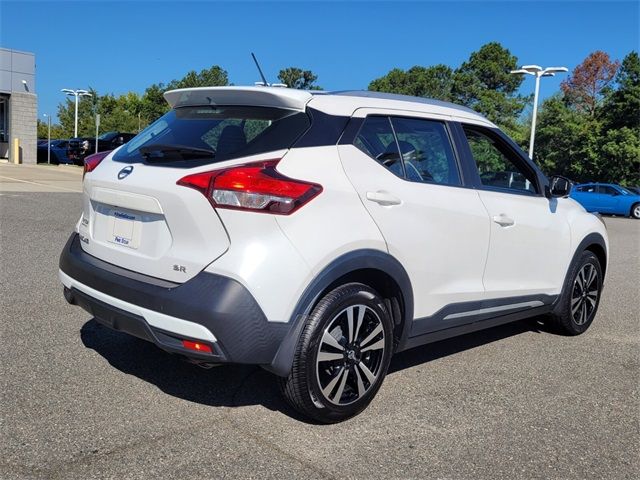 2019 Nissan Kicks SR