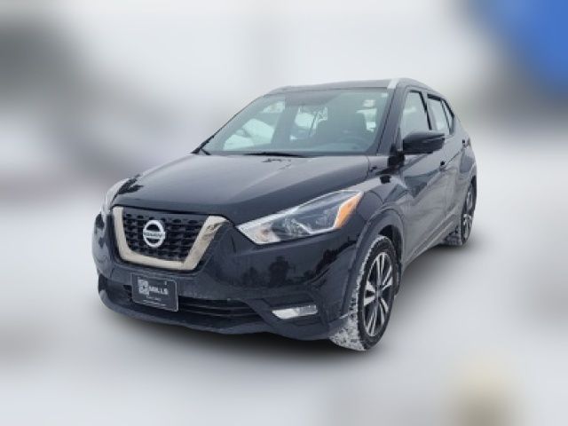 2019 Nissan Kicks SR