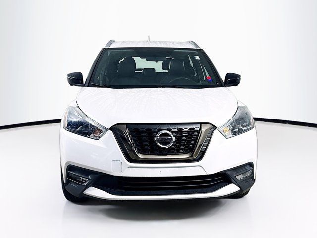 2019 Nissan Kicks SR