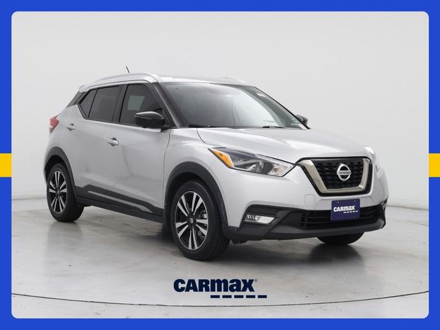 2019 Nissan Kicks SR