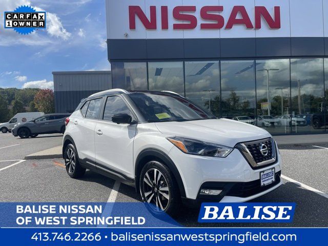 2019 Nissan Kicks SR