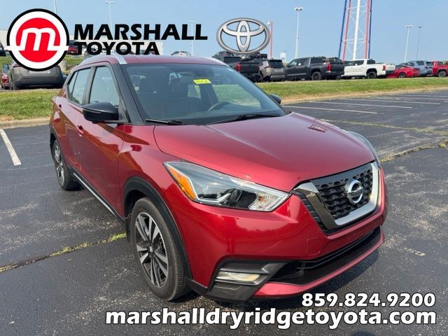 2019 Nissan Kicks SR