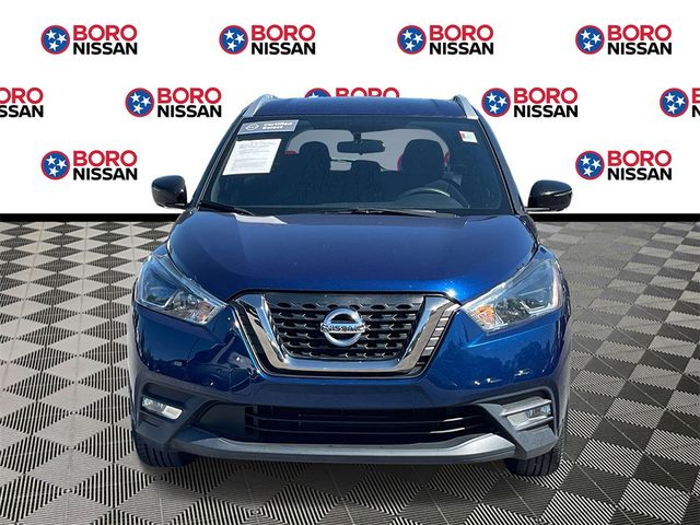 2019 Nissan Kicks SR