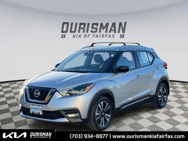 2019 Nissan Kicks SR