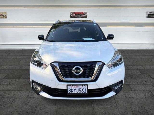 2019 Nissan Kicks SR