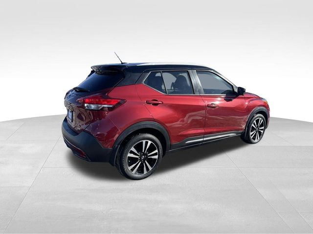 2019 Nissan Kicks SR