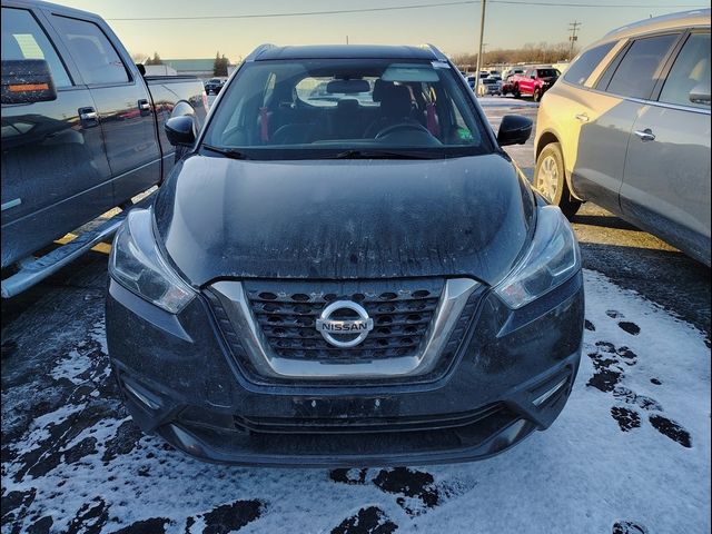 2019 Nissan Kicks SR