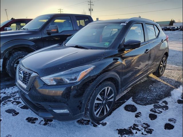 2019 Nissan Kicks SR