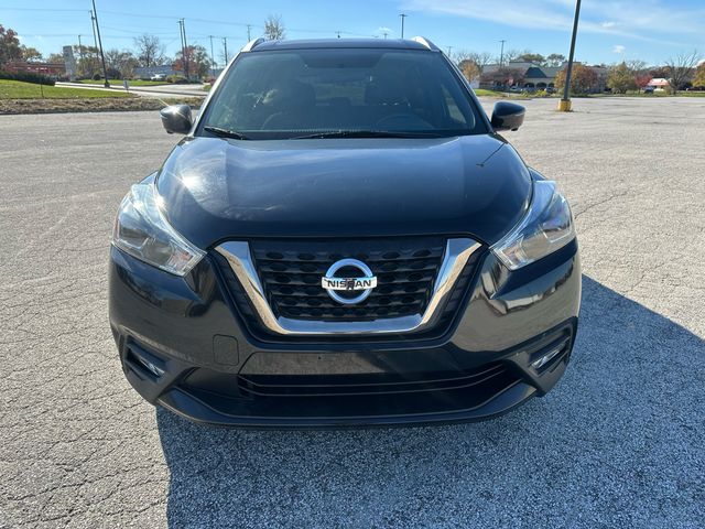 2019 Nissan Kicks SR