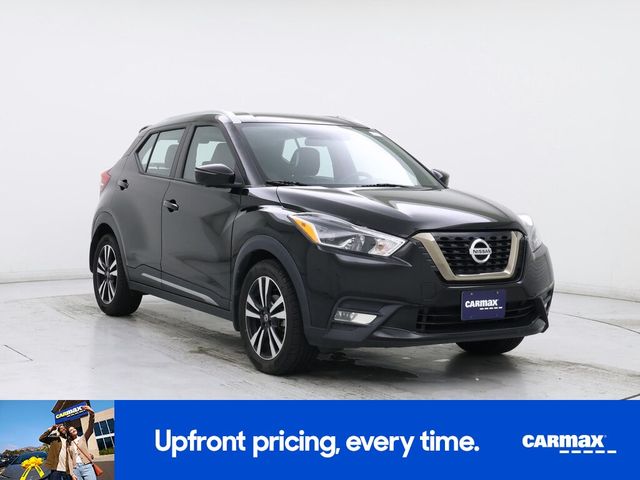 2019 Nissan Kicks SR
