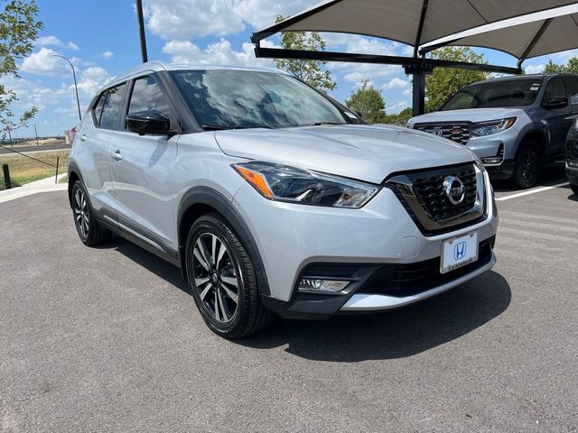 2019 Nissan Kicks SR