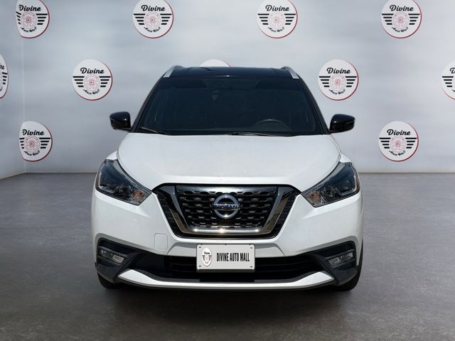 2019 Nissan Kicks SR