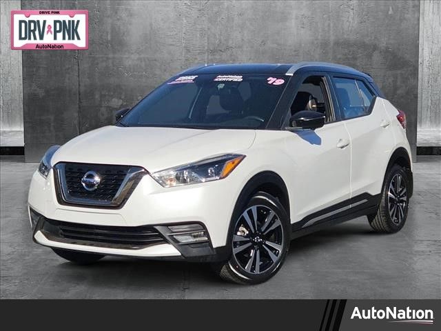 2019 Nissan Kicks SR