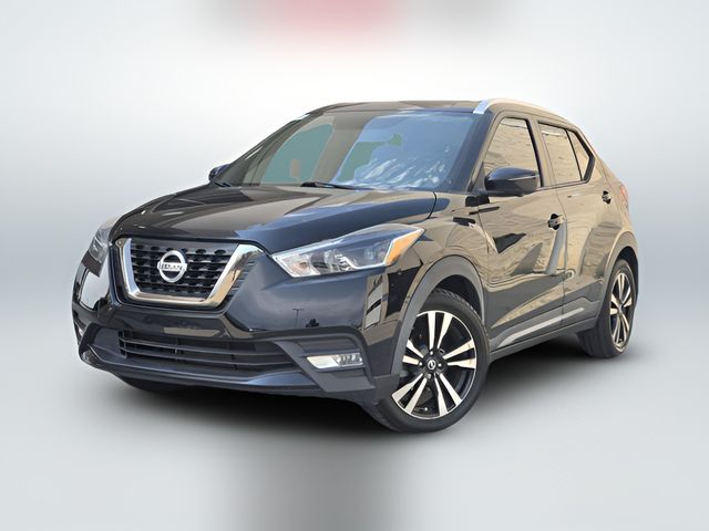 2019 Nissan Kicks SR