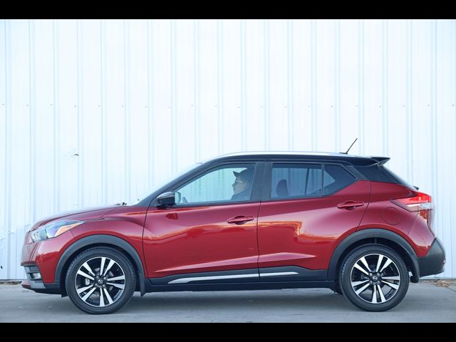 2019 Nissan Kicks SR