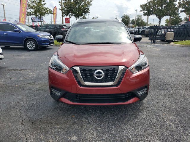 2019 Nissan Kicks SR