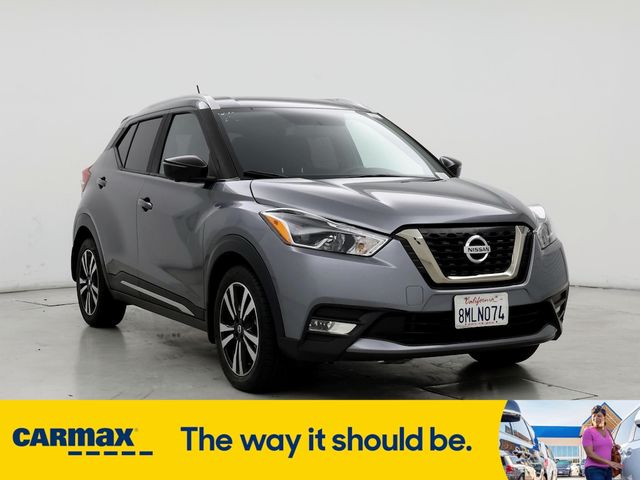 2019 Nissan Kicks SR