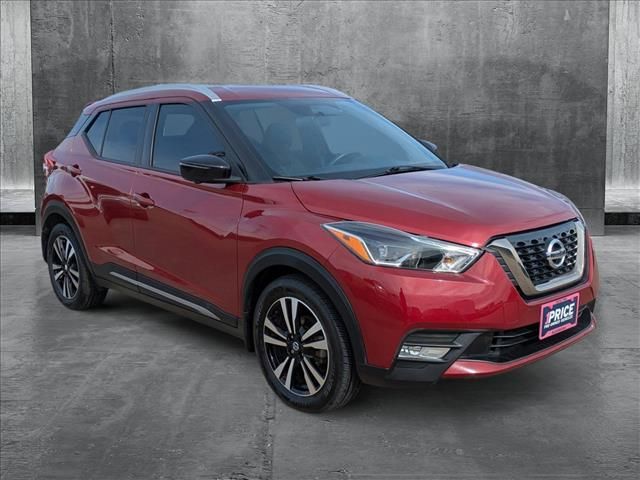 2019 Nissan Kicks SR