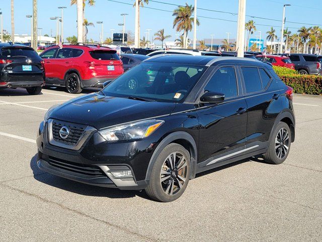 2019 Nissan Kicks SR