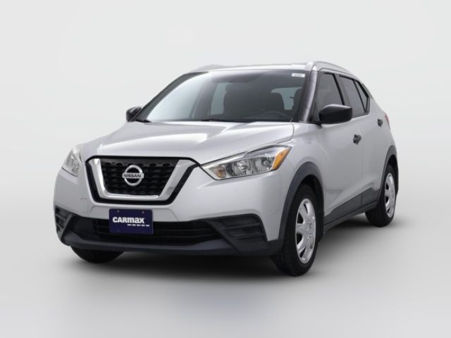 2019 Nissan Kicks S