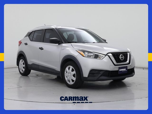 2019 Nissan Kicks S